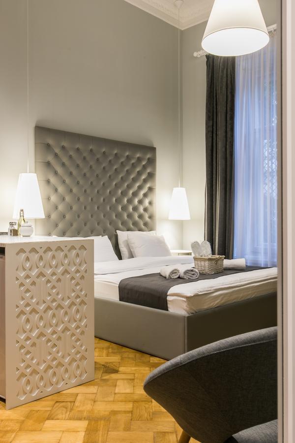 Kuxos Machabeli 2 Studio Тбилиси Экстерьер фото
