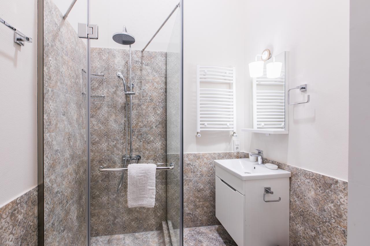 Kuxos Machabeli 2 Studio Тбилиси Экстерьер фото
