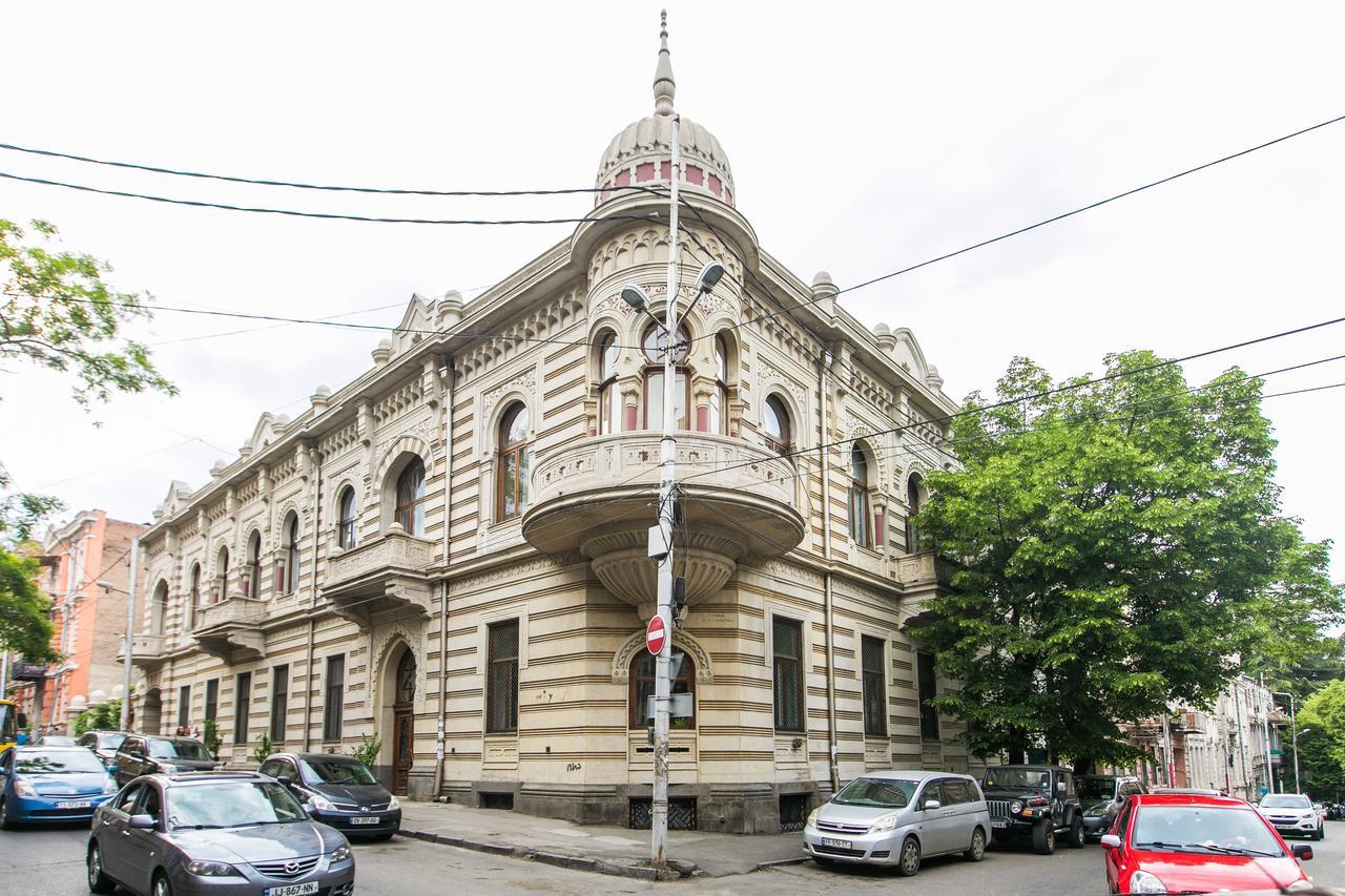 Kuxos Machabeli 2 Studio Тбилиси Экстерьер фото